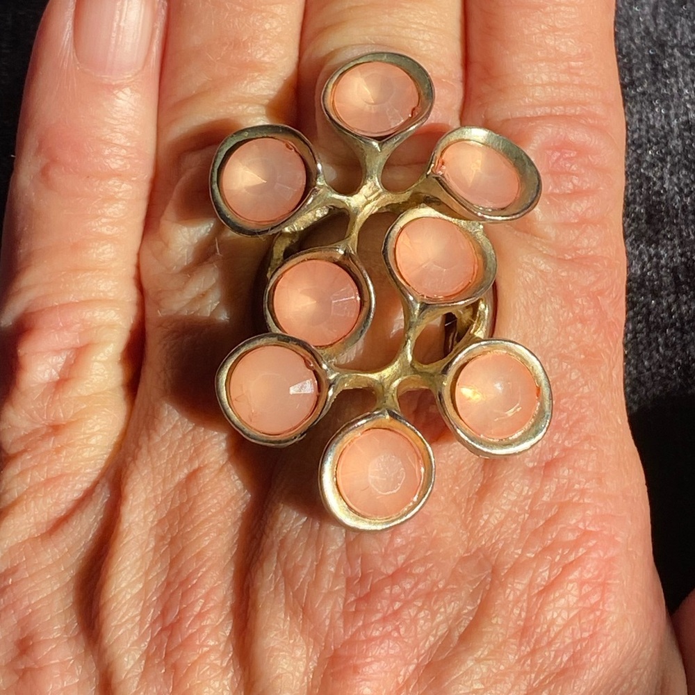 SALE 5/$25 chunky ring,silver with pink faceted stones, stretch adjustable